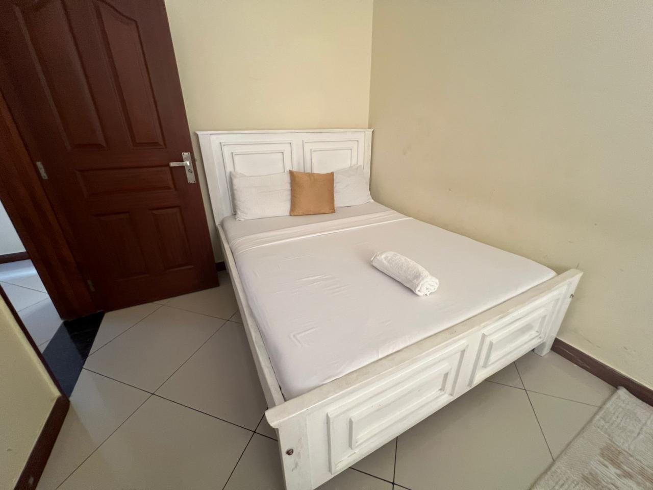 Single Room (any home, subject to availability)