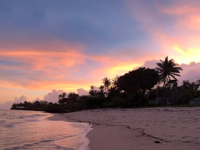 PrideInn Flamingo Beach Resort